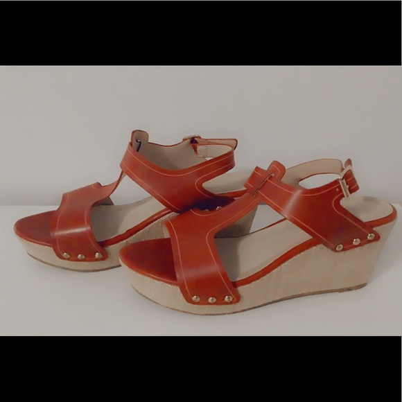 Shoes 👠 - Picture 3 of 3